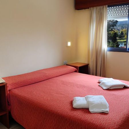 ויז'ה קרלוס פאס Hotel Temu מראה חיצוני תמונה