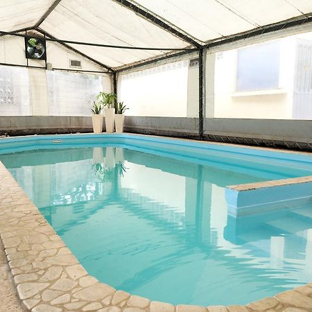 ויז'ה קרלוס פאס Hotel Temu מראה חיצוני תמונה