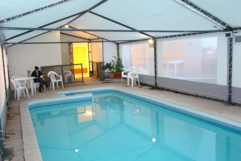 ויז'ה קרלוס פאס Hotel Temu מראה חיצוני תמונה