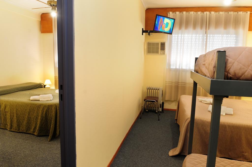 ויז'ה קרלוס פאס Hotel Temu מראה חיצוני תמונה