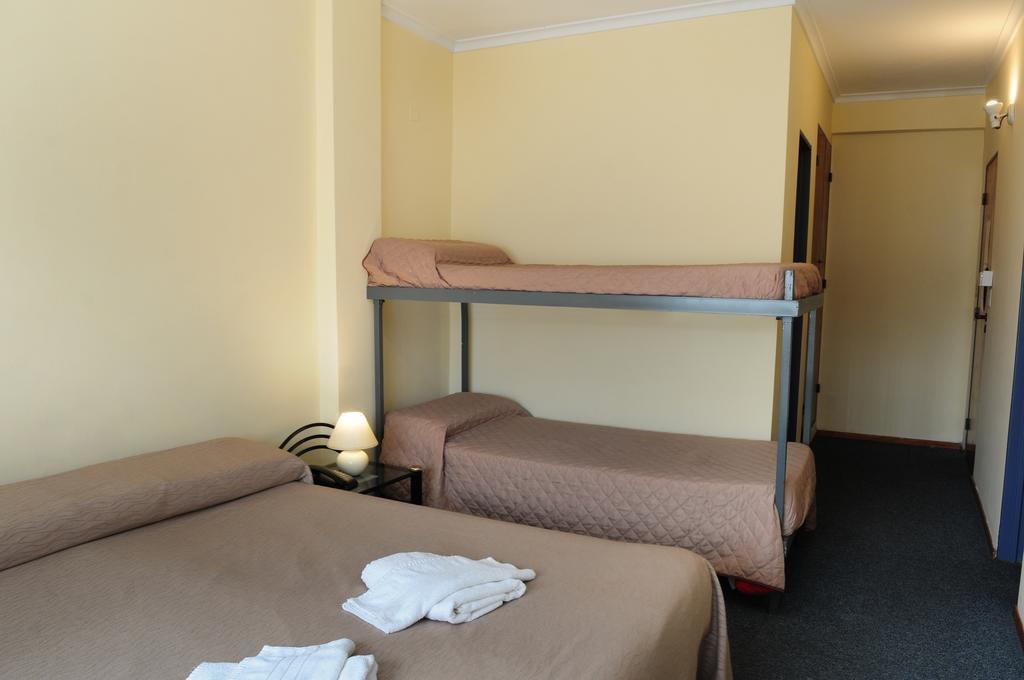 ויז'ה קרלוס פאס Hotel Temu מראה חיצוני תמונה