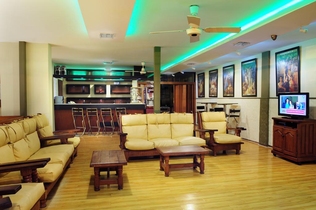 ויז'ה קרלוס פאס Hotel Temu מראה חיצוני תמונה